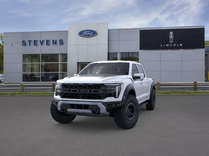 2025 Ford F-150 Raptor photo 3