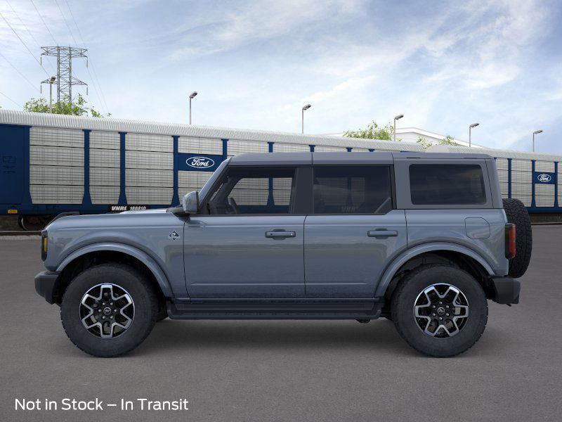 2025 Ford Bronco Outer Banks photo 4