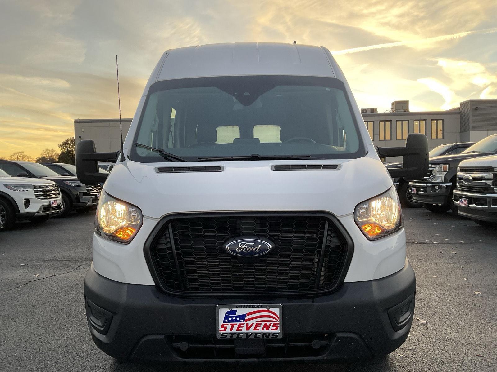 2023 Ford Transit Van Base's photo
