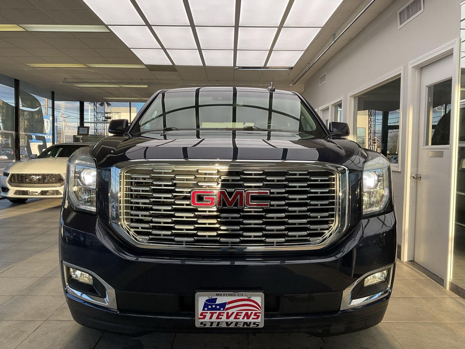 2019 GMC Yukon Denali's photo