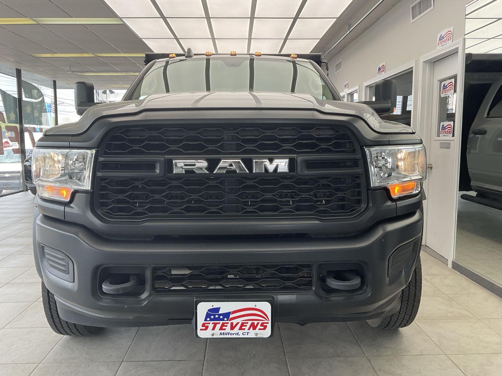 2019 RAM 5500 Tradesman 4X4 Crew Cab DRW 197" WB's photo